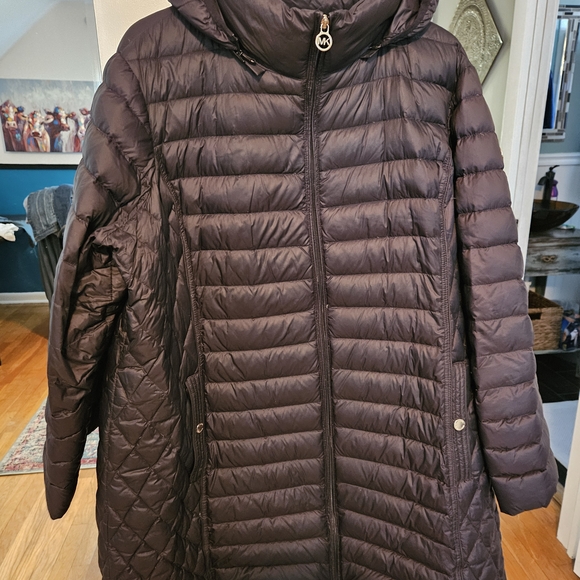 Michael Kors Jackets & Blazers - Michael Kors Puffer Jacket